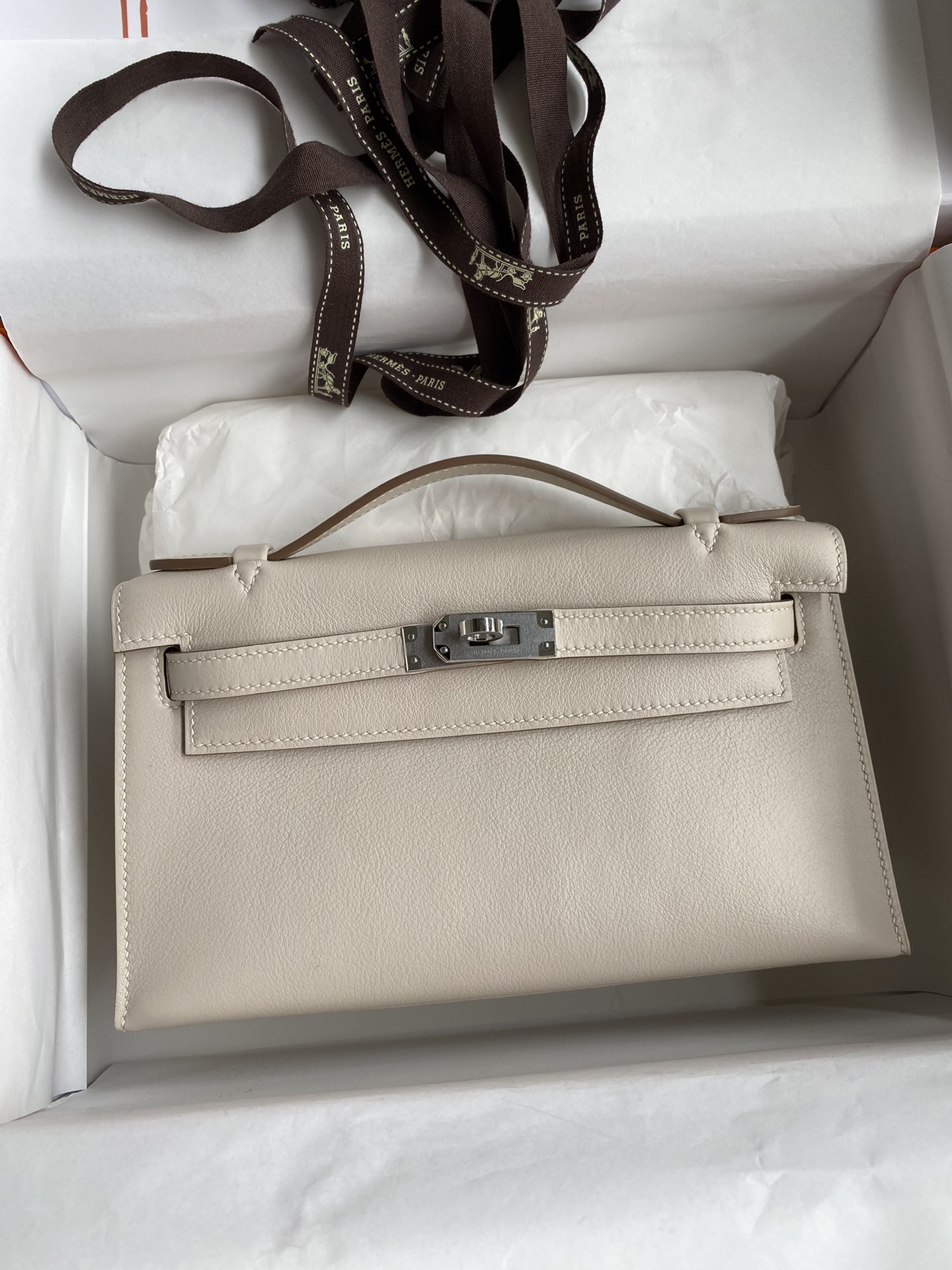 Hermes Mini Kelly Pochette 22cm Bag In White Swift Leather